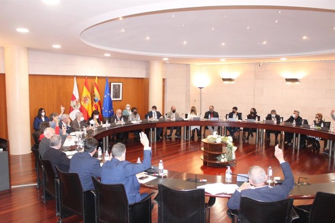 Pleno de la Diputación Provincia de Huesca.