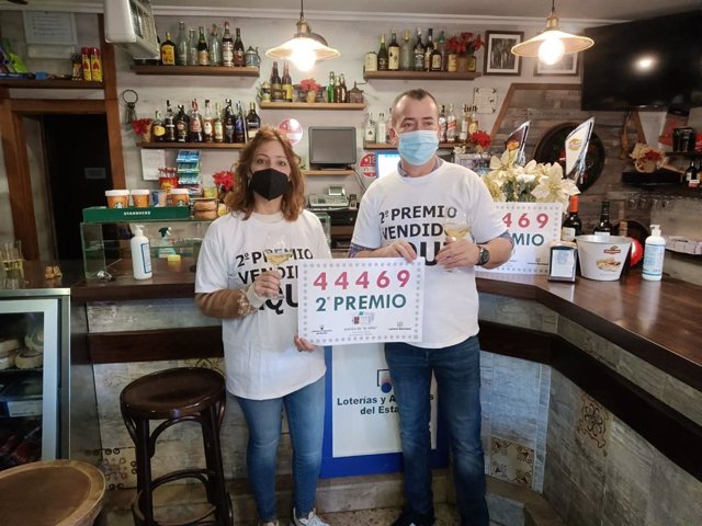 El bar Ramón de Treceño repartió 13,5 millones de euros del segundo premio de la Lotería del Niño