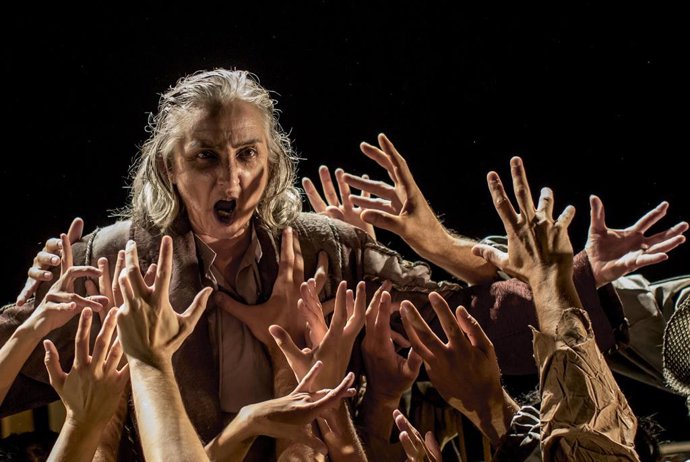 Archivo - Una de las escenas del 'Rey Lear' de Atalaya