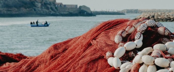 Cepesca pide un protocolo común para la gestión de redes y artes de pesca en todos los puertos españoles ante la futura ley de residuos y suelos contaminados para una economía circular.