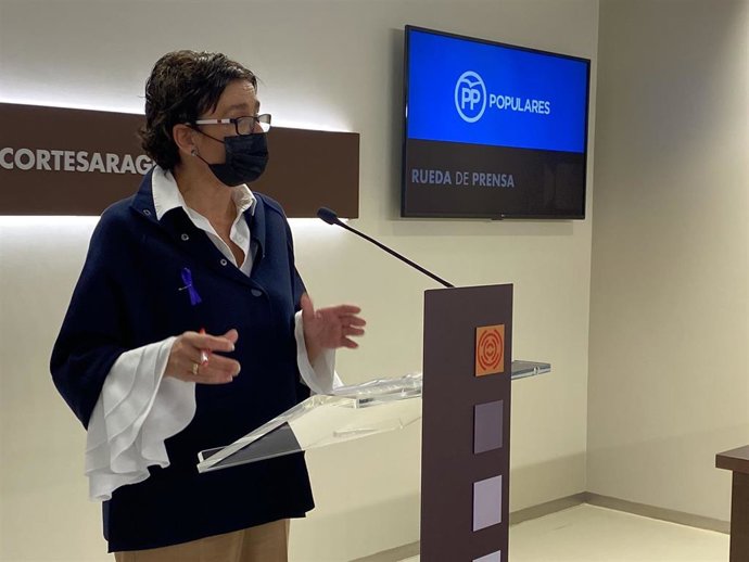 Archivo - La diputada del PP Aragón Ana Marín.