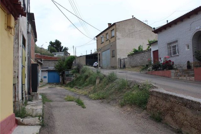 Licitado el acondicionamiento de la calle Campamento del barrio rural de Juslibol (Zaragoza).