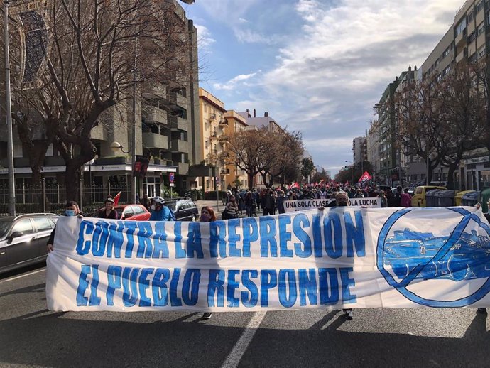 Protesta contra las detenciones tras la huelga del metal en Cádiz.