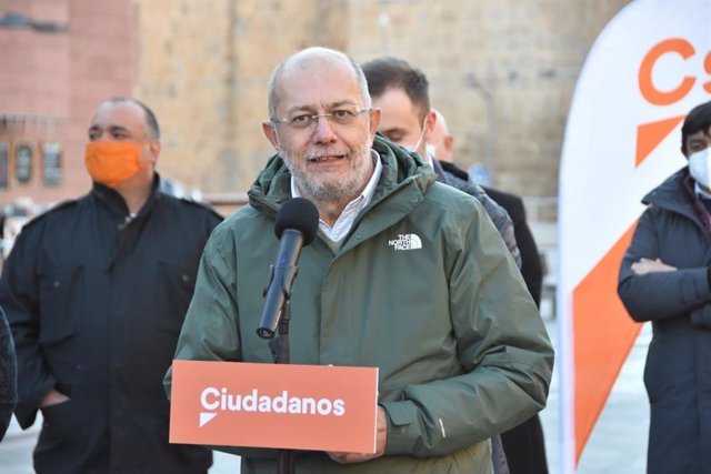 El candidato de Cs a la presidencia de la Junta Francisco Igea, en Ávila.