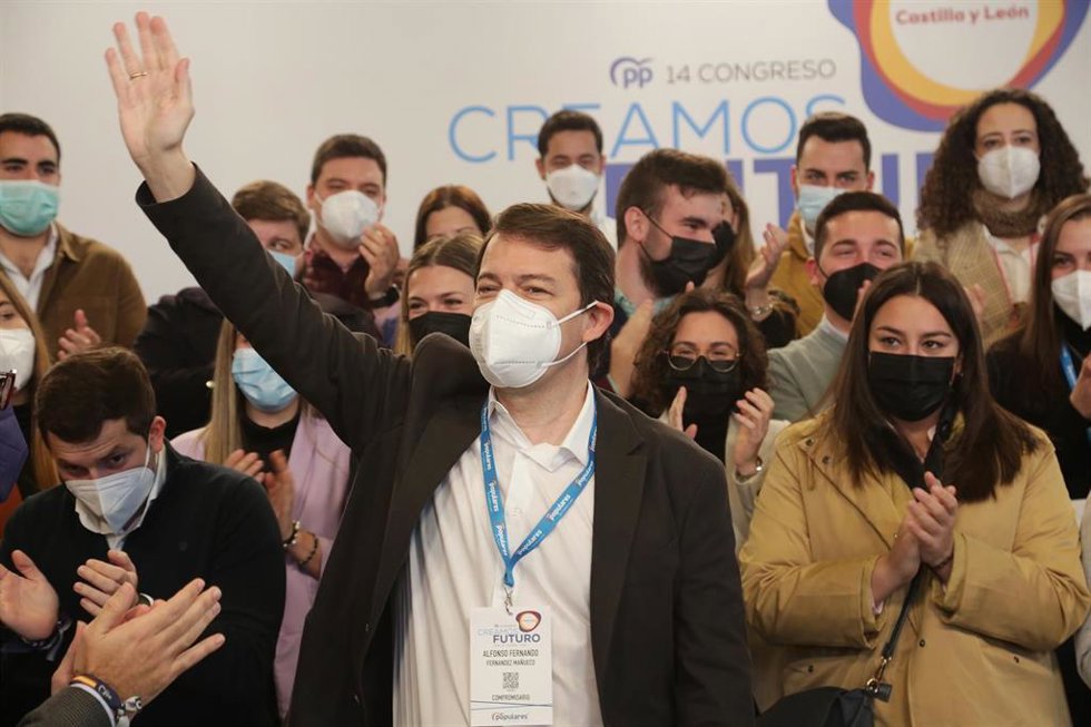 El presidente del Partido Popular de Castilla y León, Alfonso Fernández Mañueco, en el Palacio de Congresos y Exposiciones de León, a 15 de enero de 2022, en el Congreso del PP en León, Castilla y León (España). 