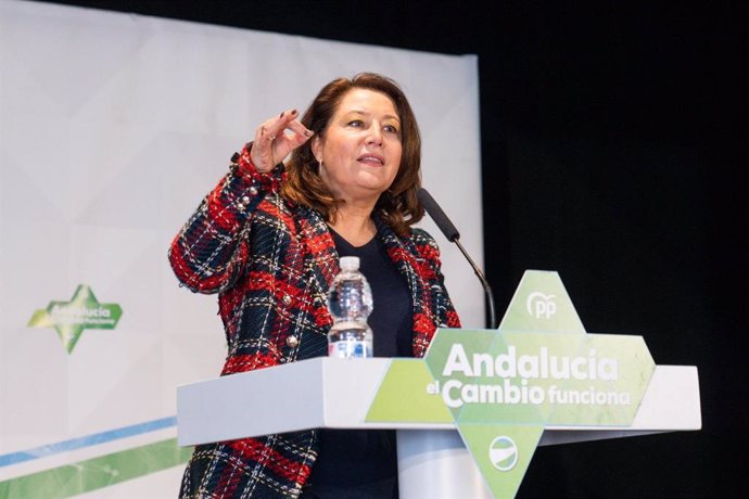 La coordinadora general y consejera de Agricultura de la Junta, Carmen Crespo