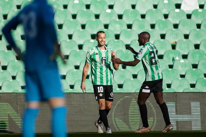 Sergio Canales of Real Betis celebrates a goal during the spanish league, the round of 16 of the Copa del Rey, football match played between Real Betis and Sevilla FC at Benito Villamarin stadium on January 16, 2022, in Sevilla, Spain.