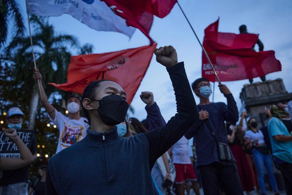 Archivo - Imagen de archivo de manifestación en Filipinas contra el presidente, Rodrigo Duterte