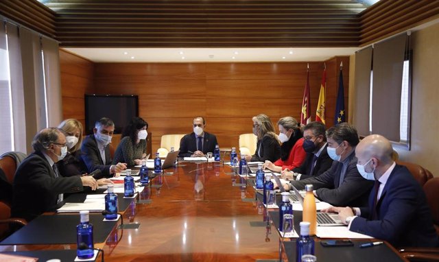 Reunión de la Junta de portavoces de las Cortes.
