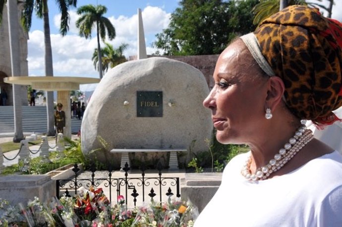 Archivo -    Este sábado ha aterrizado en Cuba la abogada y política colombiana Piedad Córdoba Ruíz, que sin tomar descanso alguno, se ha dirigido al Cementerio Patrimonial Santa Ifigenia, para anunciar ante la tumba del líder histórico de la Revolución