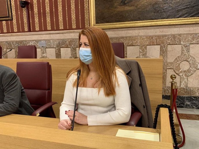 La secretaria general de Podemos Sevilla y concejal en el Ayuntamiento, Susana Serrano.