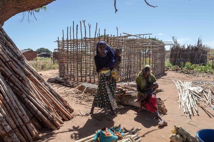 Archivo - Desplazados por la violencia en Cabo Delgado, Mozambique