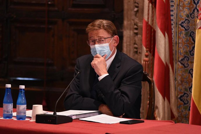 Archivo - El president de la Generalitat Valenciana, Ximo Puig