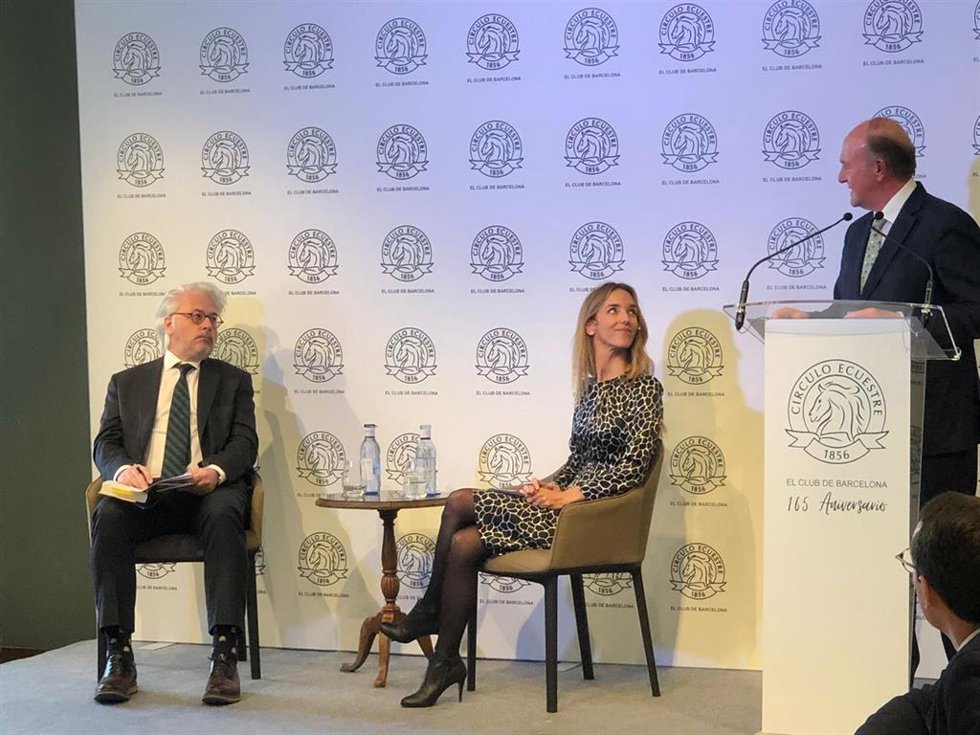 La exportavoz del PP en el Congreso Cayetana Álvarez de Toledo en el Círculo Ecuestre, a 17 de enero de 2022, en Barcelona.