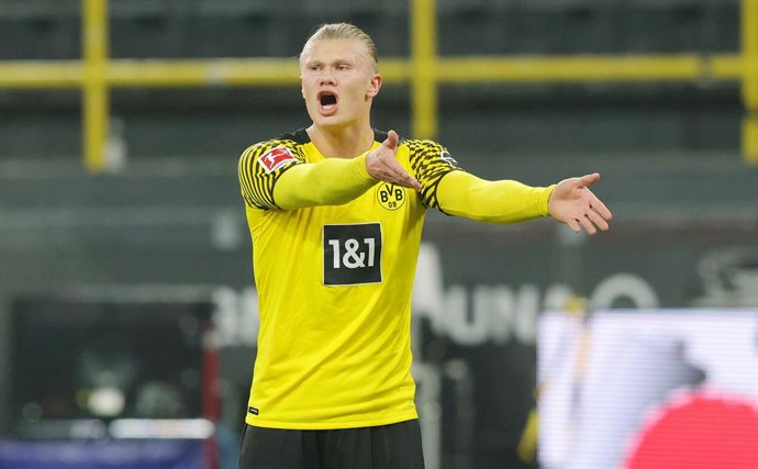 Erling Haaland of Borussia Dortmund during the German championship Bundesliga football match between Borussia Dortmund and SC Freiburg on January 14, 2022 at Signal Iduna Park in Dortmund, Germany - Photo Ralf Ibing / firo Sportphoto / DPPI