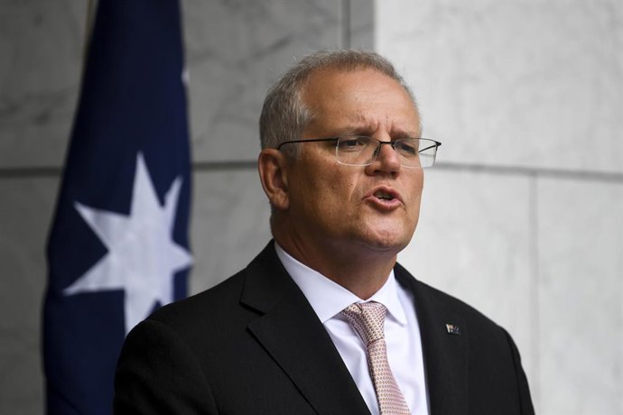 Australian Prime Minister Scott Morrison speaks to the media during a press conference following a national cabinet meeting, at Parliament House in Canberra, Thursday, January 13, 2022. (AAP Image/Lukas Coch) NO ARCHIVING
