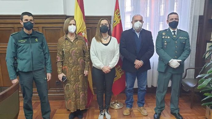 Virginia Barcones visita en Soria la Comisión de Asistencia Jurídica Gratuita.