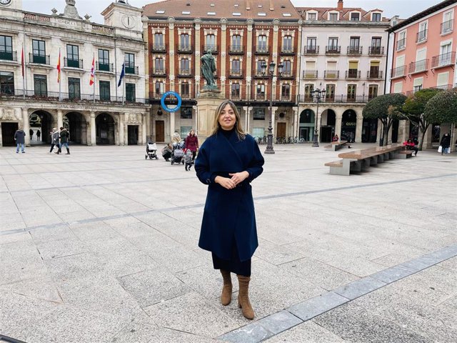 Archivo - El PP advierte de "gravísimas irregularidades" en las certificaciones de la plaza Santiago de Burgos 