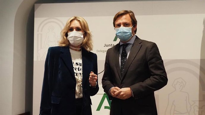 Troncoso y Repullo durante la rueda de prensa.