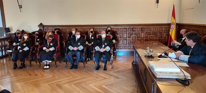 Toma de posesión de dos nuevas magistradas en las secciones penales de la Audiencia provincial de Sevilla.