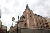 Falomir se despide del hispanista Jonathan Brown y afirma que el Salón de Reinos no "hubiera sido una realidad" sin él