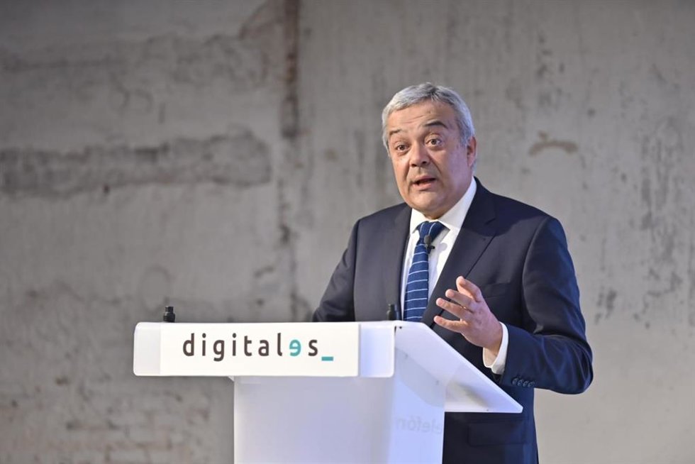 Archivo - El director general de DigitalEs, Víctor Calvo-Sotelo, durante la presentación del informe '5G, piedra angular para una España sostenible', presentado este viernes, 19 de noviembre, en Madrid.