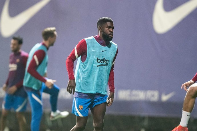 Samuel Umtiti in action during the FC Barcelona training session before La Liga Match round 19 at Ciutat Esportiva Joan Gamper on January 1, 2022 in Barcelona, Spain.