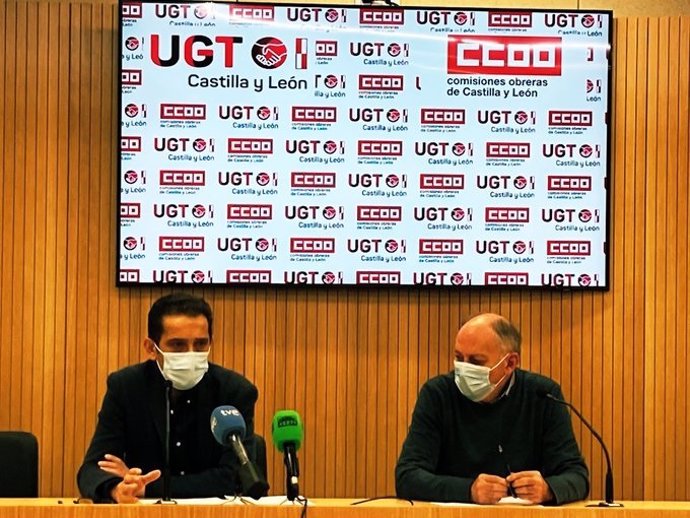 Andrés y Temprano presentan en rueda de prensa el documento con las propuestas de CCOO y UGT a los partidos de cara a las eleccciones del 13 de febrero
