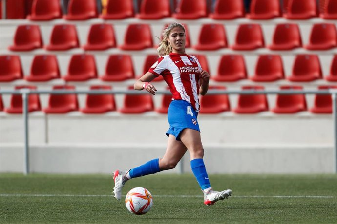 Archivo - Laia Aleixandri durante un partido del Atlético de Madrid