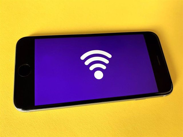 Logo de WiFi en un móvil.