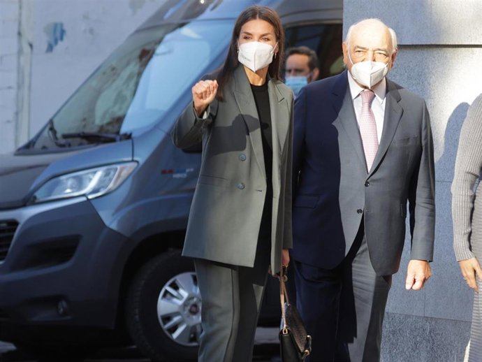 La Reina Letizia a su llegada a su tradicional reunión anual con la FAD