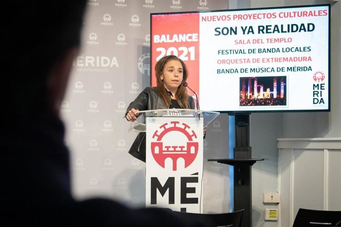 La concejala Silvia Fernández en rueda de prensa.