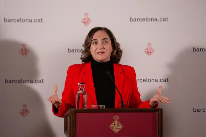 Arxiu - L'alcaldessa de Barcelona, Ada Colau