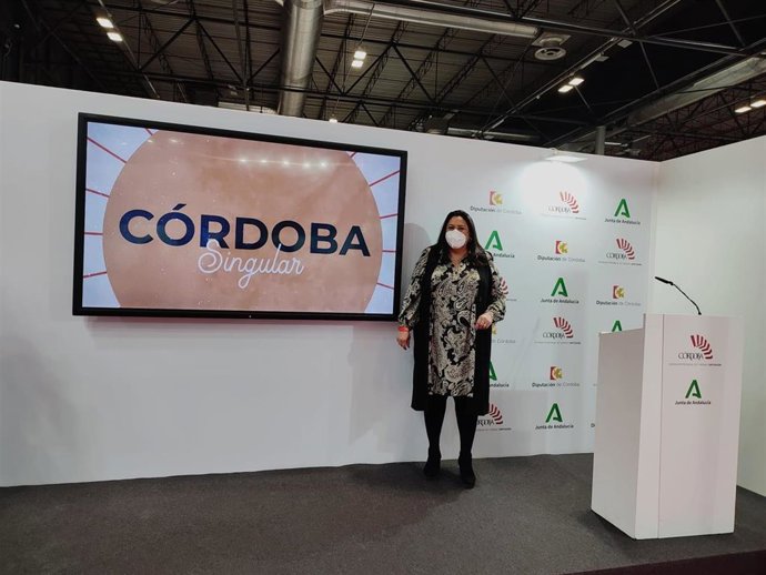 La vicepresidenta del Patronato Provincial de Turismo, Dolores Amo, en la presentación de 'Córdoba Singular'.