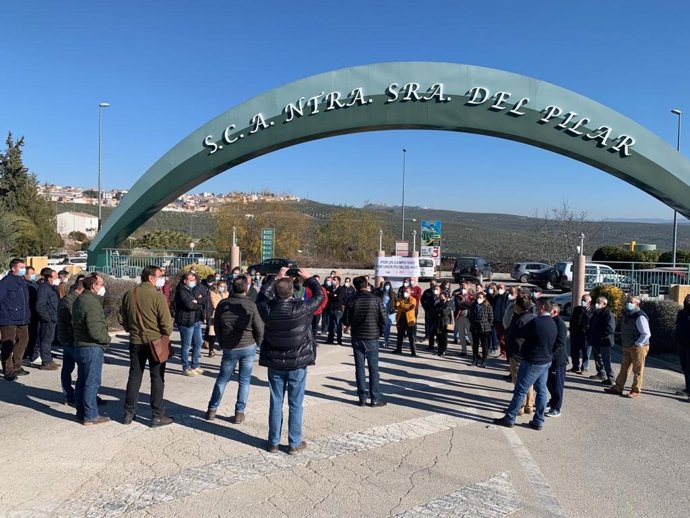 Una de las concentraciones llevadas a cabo en el marco del paro agrario convocado en la provincia de Jaén