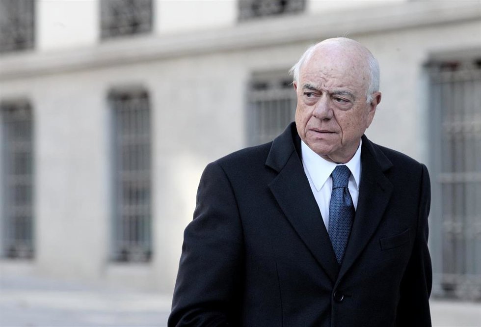 Archivo - El ex presidente de BBVA Francisco González, a su llegada a la Audiencia Nacional, para declarar como como investigado por presuntos delitos de cohecho y revelación de secretos.