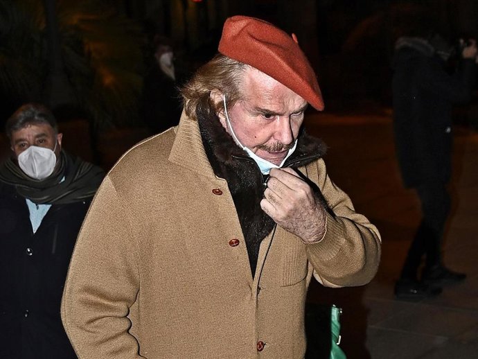 EDMUNDO ARROCET EN EL FUNERAL DE JAIME OSTOS