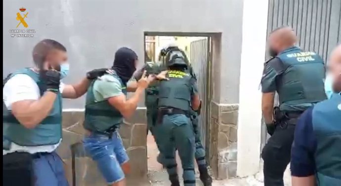 Cuatro detenidos en Almería por la detención ilegal de una persona en un ajuste de cuentas tras una pelea