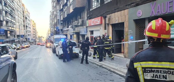 Intervención de los bomberos y personal de emergencia