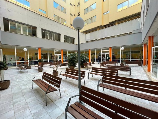 El Hospital Virgen de la Victoria acondiciona un nuevo espacio para mejorar la atención en consultas externas