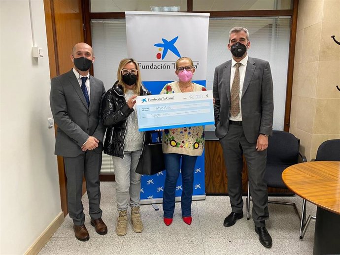 La Fundación la Caixa y CaixaBank ayudan a APANDIS en la creación de un aula para jóvenes con discapacidad intelectual