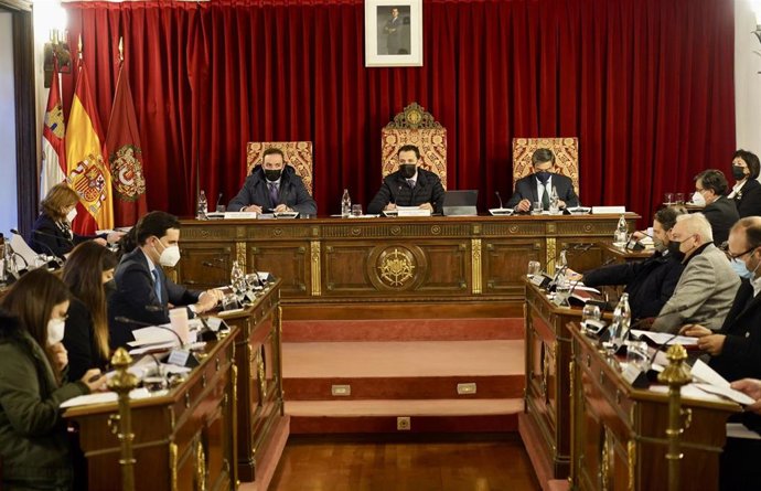 Pleno de enero de 2022 en la Diputación de Valladolid.
