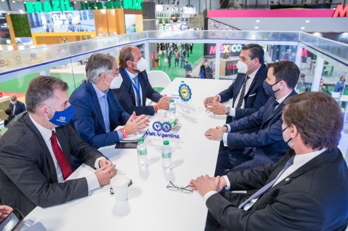 Reunión Argentina y Air Europa.