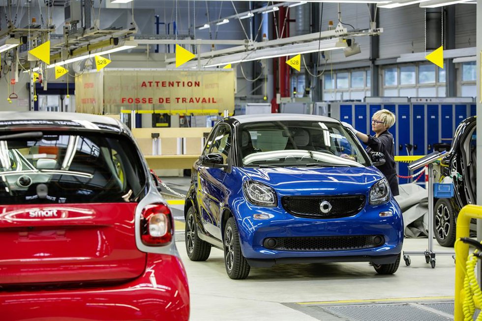 Archivo - Planta de Daimler en Hambach (Francia)