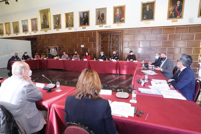 Administraciones, vecinos y comerciantes del Casco Histórico avanzan en los planes de mejora del distrito