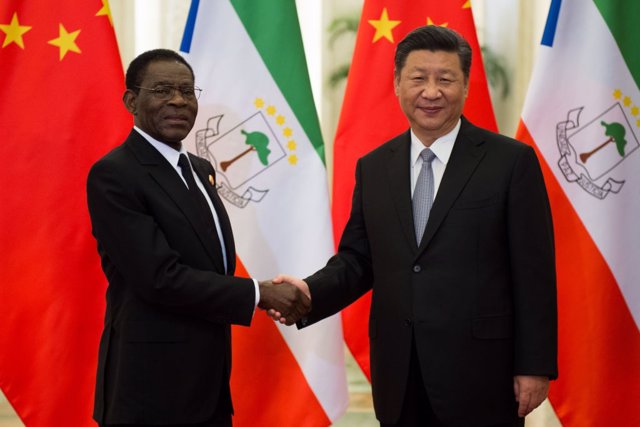 Archivo - El presidente de Guinea Ecuatorial, Teodoro Obiang, y el presidente chino, Xi Jinping