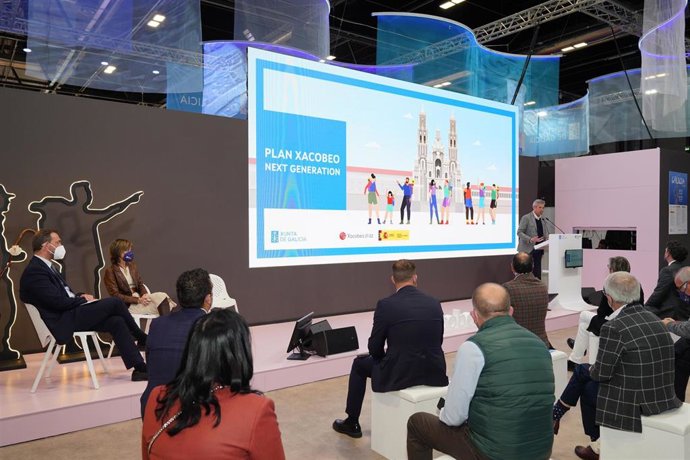 El vicepresidente primero de la Xunta, Alfonso Rueda, presenta en la Feria Internacional de Turismo (Fitur) las actuaciones incluidas en el Plan Xacobeo Next Generation