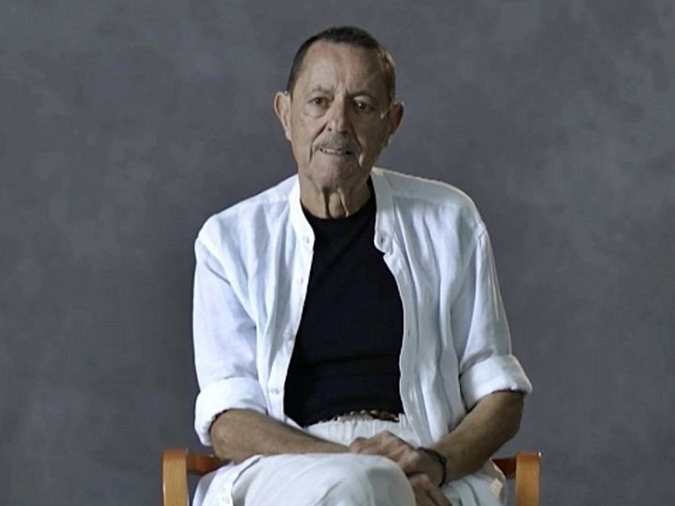 JULIÁN MUÑOZ
