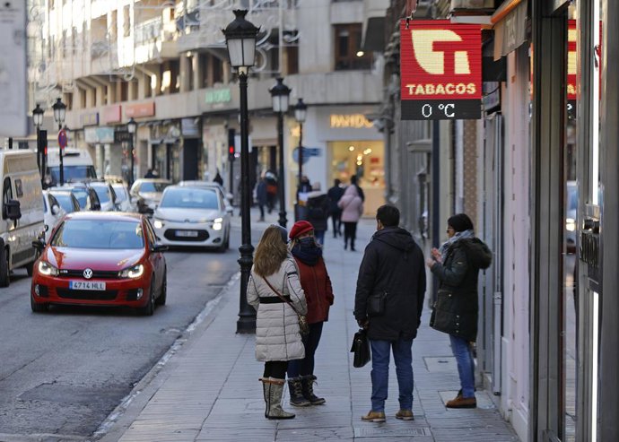 Archivo - Arxivo - Un termmetre marca 0 graus centígrads durant una ona de fred a Albacete, Castella-la Manxa (Espanya), a 13 de gener de 2021. L'ona de fred després de la gran nevada provocada per la borrasca ?Filomena? segueix deixant temperatures "e