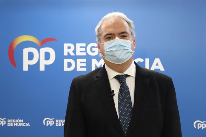 El secretario de Economía y Competitividad del PPRM, Nicolás Gonzálvez,